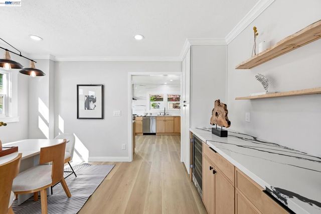 3277 Sterling Ave, Alameda, CA 94501