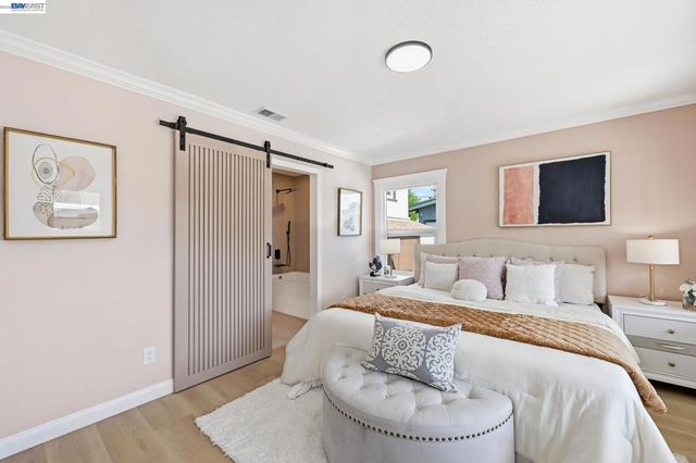 3277 Sterling Ave, Alameda, CA 94501