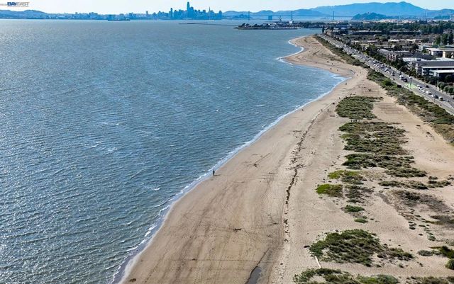 3277 Sterling Ave, Alameda, CA 94501