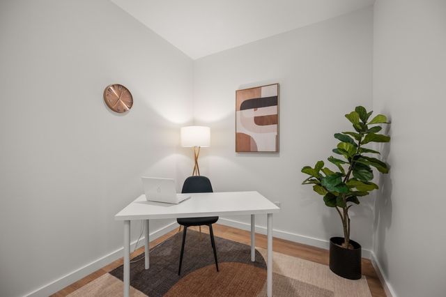 440 Broadway 504, Chelsea, MA 02150