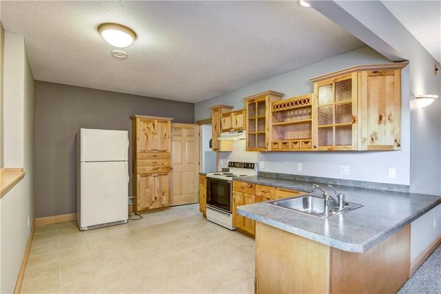 5720 Wild Rose Lane, Eau Claire, WI 54701