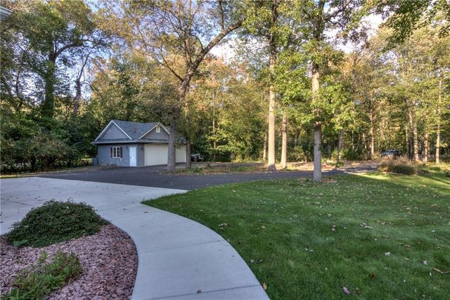 5720 Wild Rose Lane, Eau Claire, WI 54701