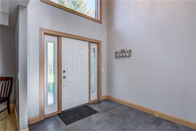 5720 Wild Rose Lane, Eau Claire, WI 54701