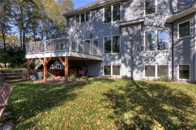 5720 Wild Rose Lane, Eau Claire, WI 54701