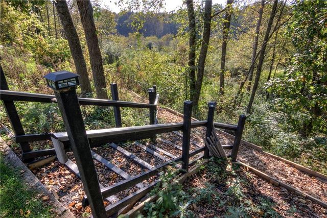 5720 Wild Rose Lane, Eau Claire, WI 54701