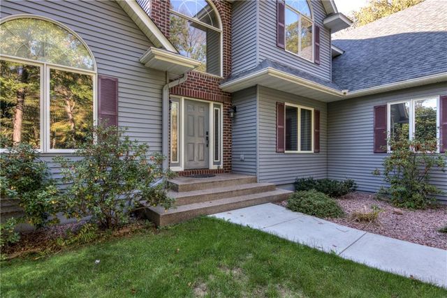 5720 Wild Rose Lane, Eau Claire, WI 54701