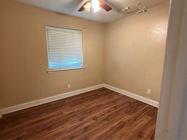 3241 Little River Drive, Dallas, TX 75241