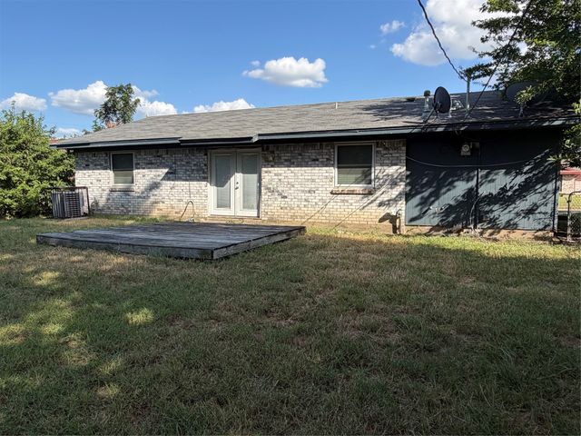 3241 Little River Drive, Dallas, TX 75241