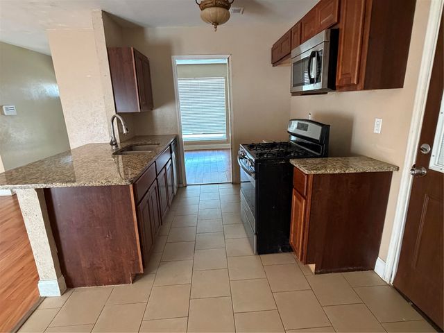 3241 Little River Drive, Dallas, TX 75241