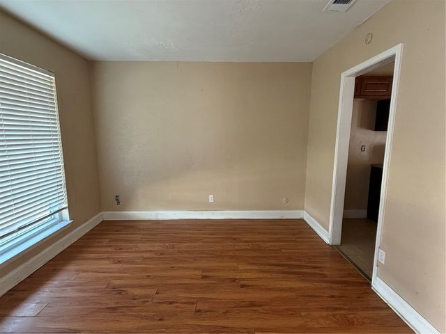3241 Little River Drive, Dallas, TX 75241