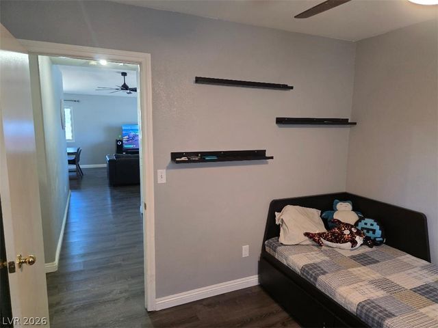 3609 North Arkwright Falls Avenue, North Las Vegas, NV 89032
