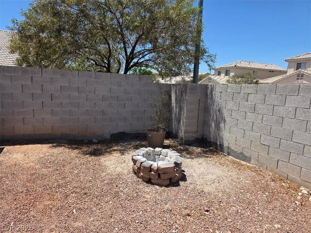 3609 North Arkwright Falls Avenue, North Las Vegas, NV 89032
