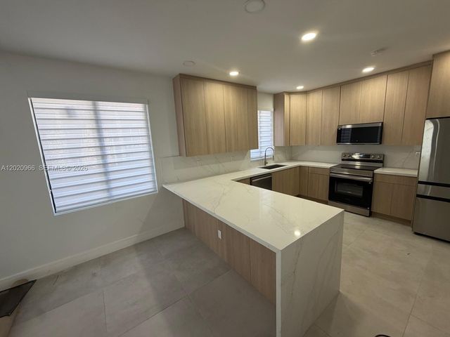 1703 SW 16th Ter, Miami, FL 33145