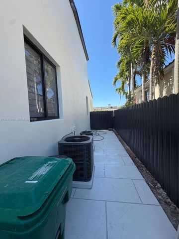 1703 SW 16th Ter, Miami, FL 33145