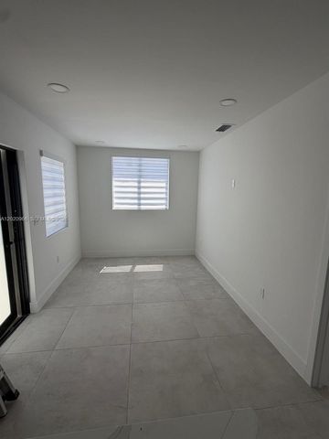 1703 SW 16th Ter, Miami, FL 33145