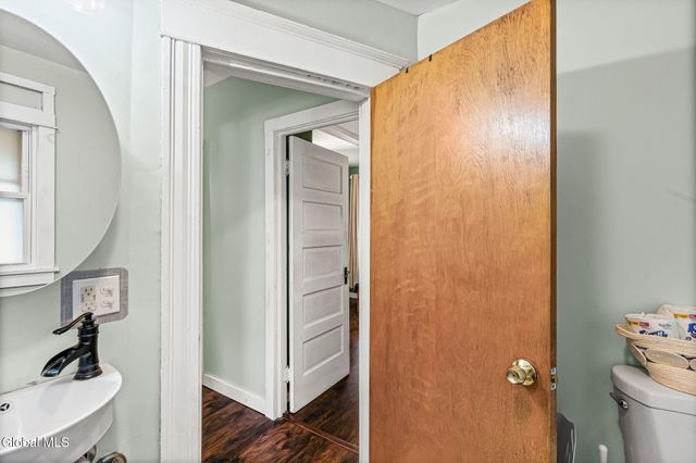 215 6th Avenue, Watervliet, NY 12189