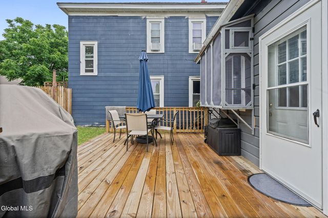 215 6th Avenue, Watervliet, NY 12189