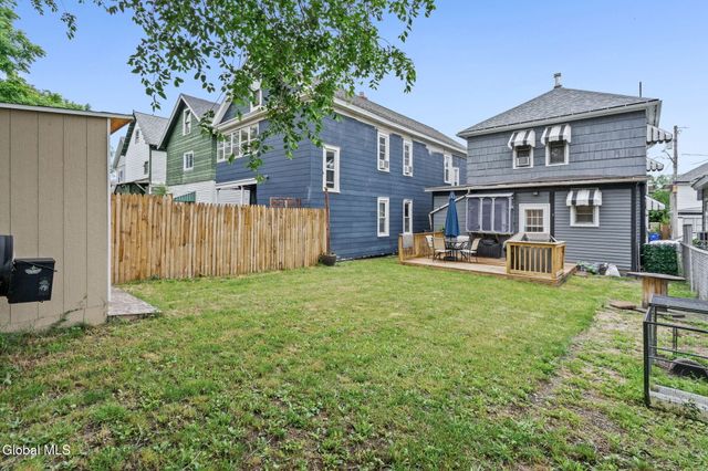 215 6th Avenue, Watervliet, NY 12189