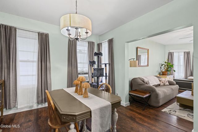 215 6th Avenue, Watervliet, NY 12189