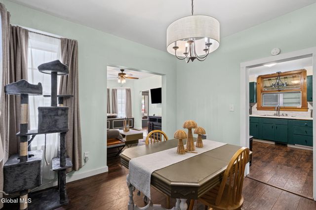 215 6th Avenue, Watervliet, NY 12189