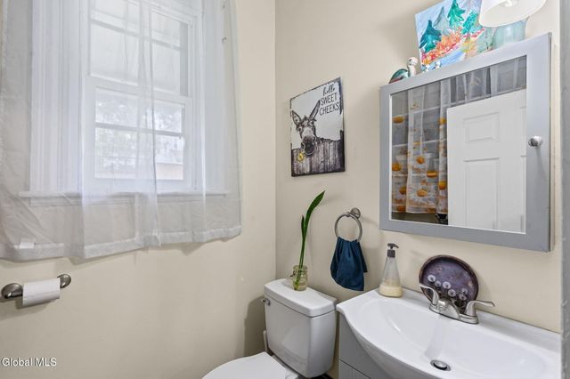 215 6th Avenue, Watervliet, NY 12189