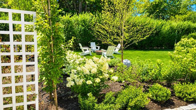 10 Snows Lane Unit 1B, Provincetown, MA 02657