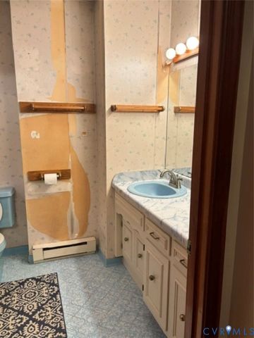 13900 Teakwood Ct, Disputanta, VA 23842