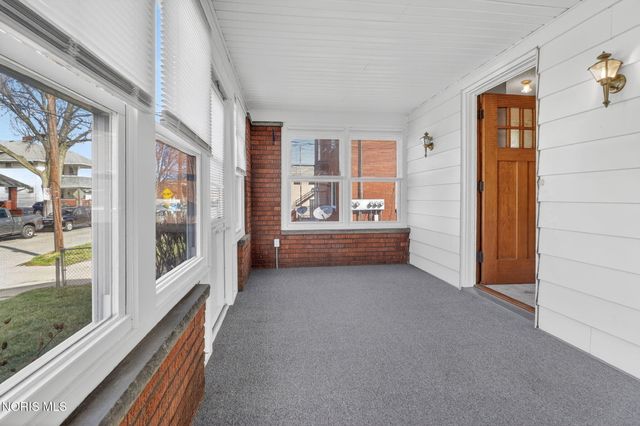 3938 Berkeley Drive, Toledo, OH 43612