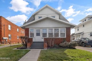 3938 Berkeley Drive, Toledo, OH 43612