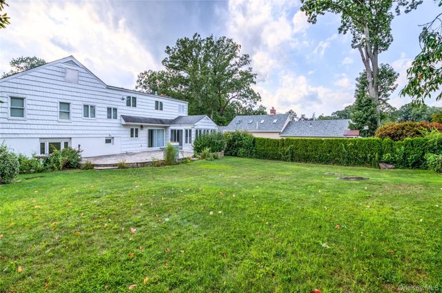 14 Dimsdale Drive, Scarsdale, NY 10583