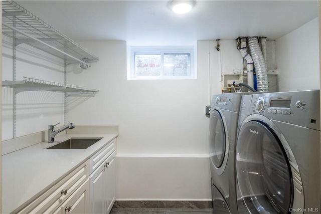 14 Dimsdale Drive, Scarsdale, NY 10583