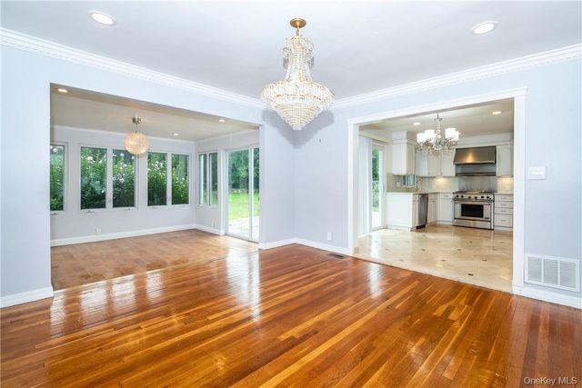 14 Dimsdale Drive, Scarsdale, NY 10583