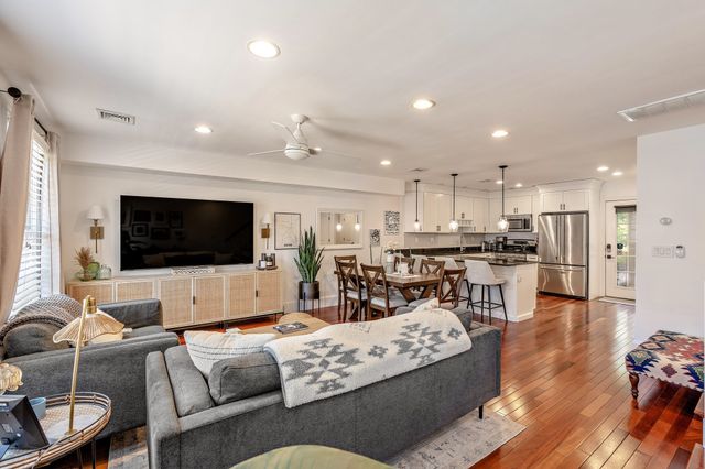 107 Liverpool St 2, Boston, MA 02128