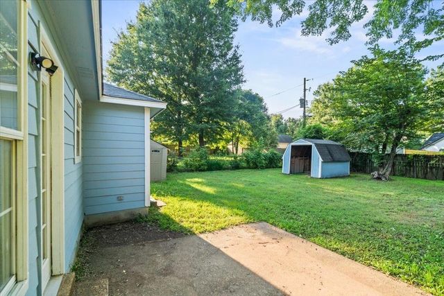 4569 COLUMBIA WOODS LN, Millington, TN 38053