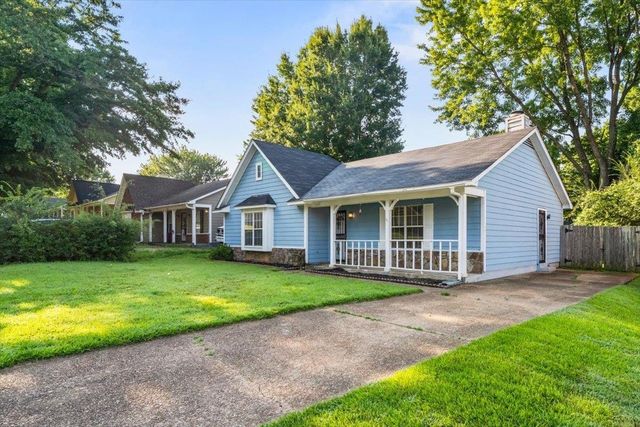 4569 COLUMBIA WOODS LN, Millington, TN 38053