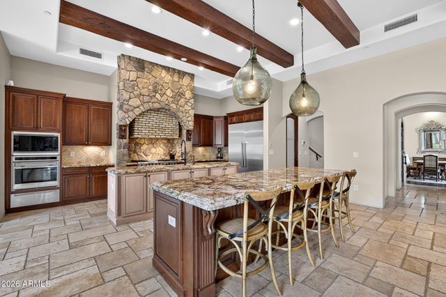 5807 E ORANGE BLOSSOM Lane, Phoenix, AZ 85018