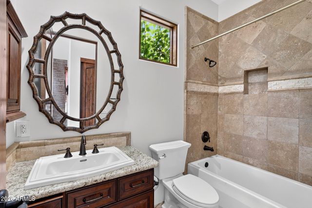5807 E ORANGE BLOSSOM Lane, Phoenix, AZ 85018