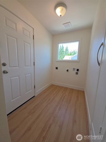 818 118th Street S, Tacoma, WA 98444