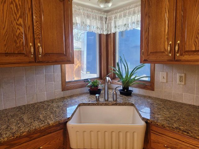 6017 S Delaware AVENUE, Cudahy, WI 53110