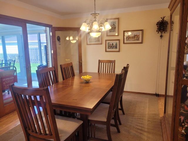 6017 S Delaware AVENUE, Cudahy, WI 53110