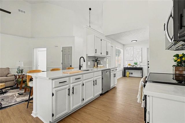 115 June Court, Hampton, GA 30228