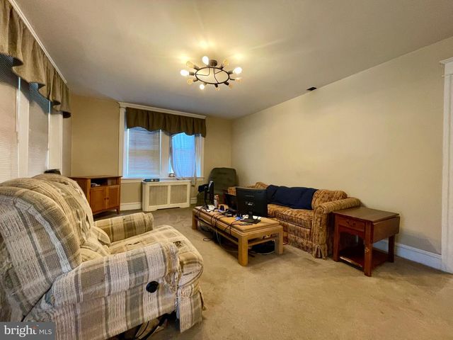 1924 JUNIATA RD, Jeffersonville, PA 19403