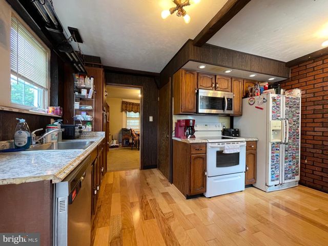 1924 JUNIATA RD, Jeffersonville, PA 19403
