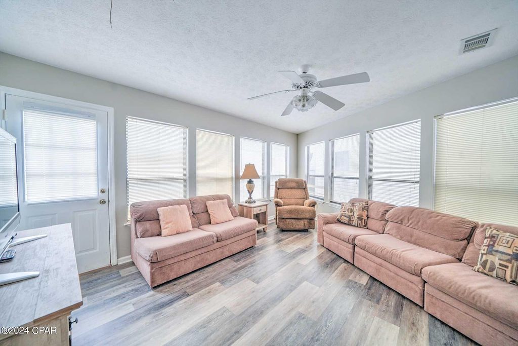 Image 28 of property listing at 26 Gulf Drive, Panama City Beach, FL 32408