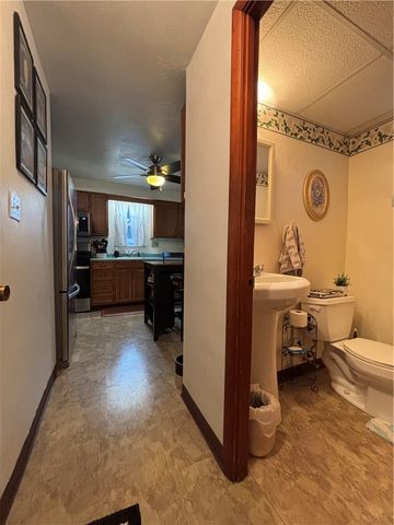 546 Millers Ln, Plum Boro, PA 15239