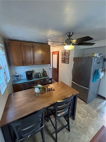 546 Millers Ln, Plum Boro, PA 15239