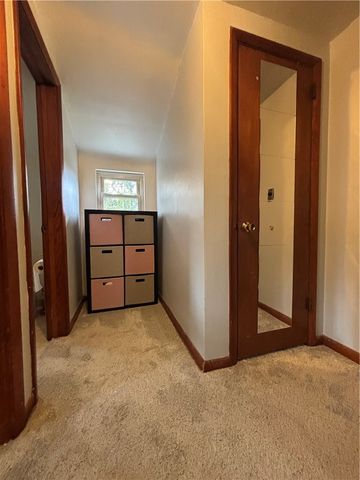 546 Millers Ln, Plum Boro, PA 15239