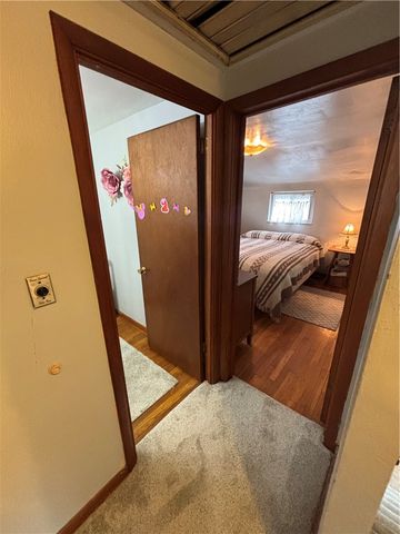 546 Millers Ln, Plum Boro, PA 15239