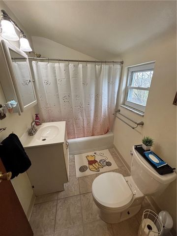 546 Millers Ln, Plum Boro, PA 15239