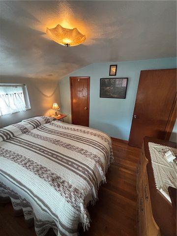 546 Millers Ln, Plum Boro, PA 15239